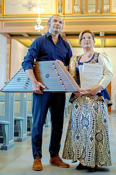 Mirsaaed Hosseiny Panah und Nigar Gahramanova