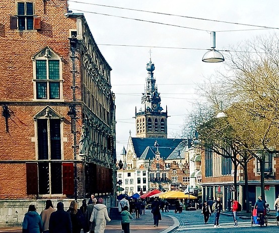 Photo Nimwegen mit Stevenskerk